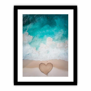 Love On The Beach Art Print