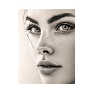 Intricate pencil study of a woman